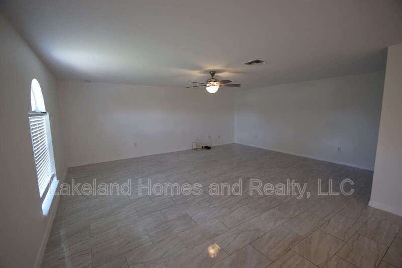 5123 Spanish Oaks Dr - Photo 7 of 31