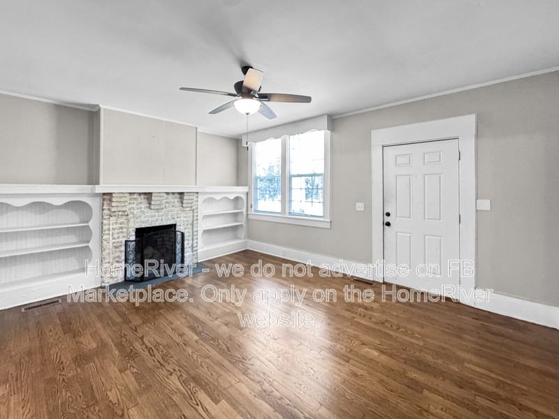 8 Brown St - Photo 4 of 19