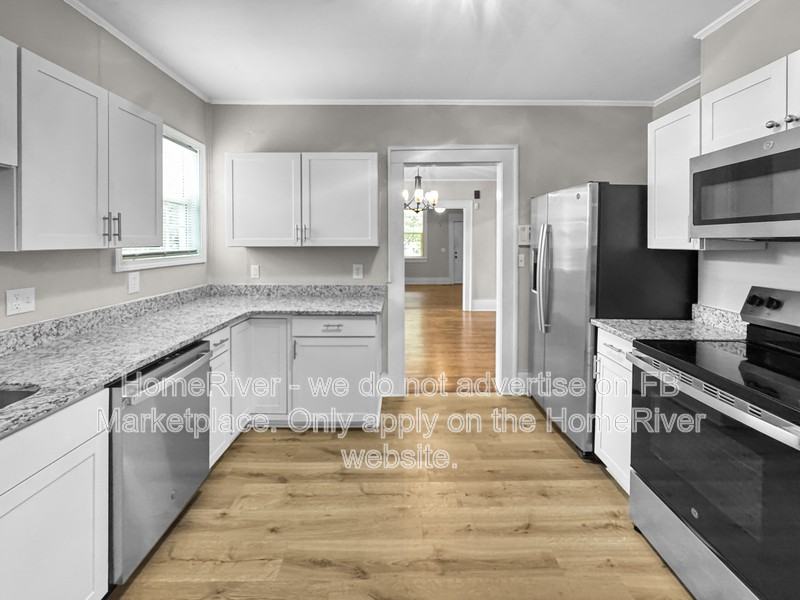 8 Brown St - Photo 7 of 19