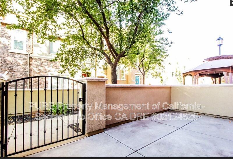1749 Camino Real Way - Photo 5 of 25