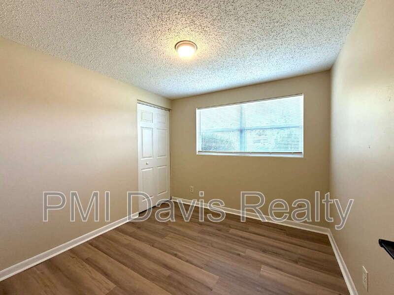 10726 Merida Dr - Photo 7 of 13