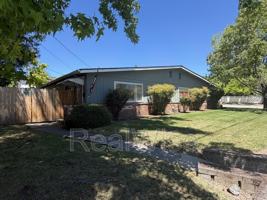 featured image of 206 Nw Savage St