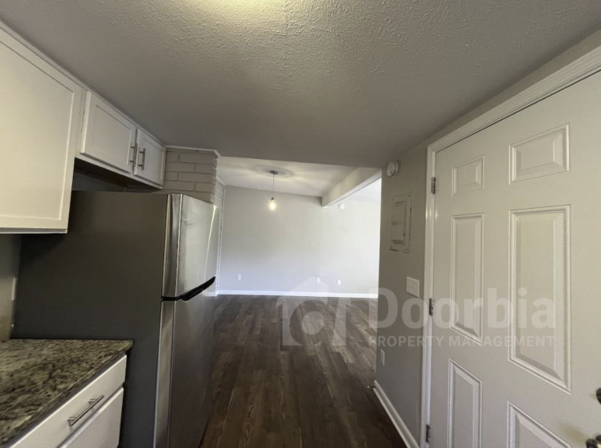 6333 Kimberly Ln - Photo 2 of 20
