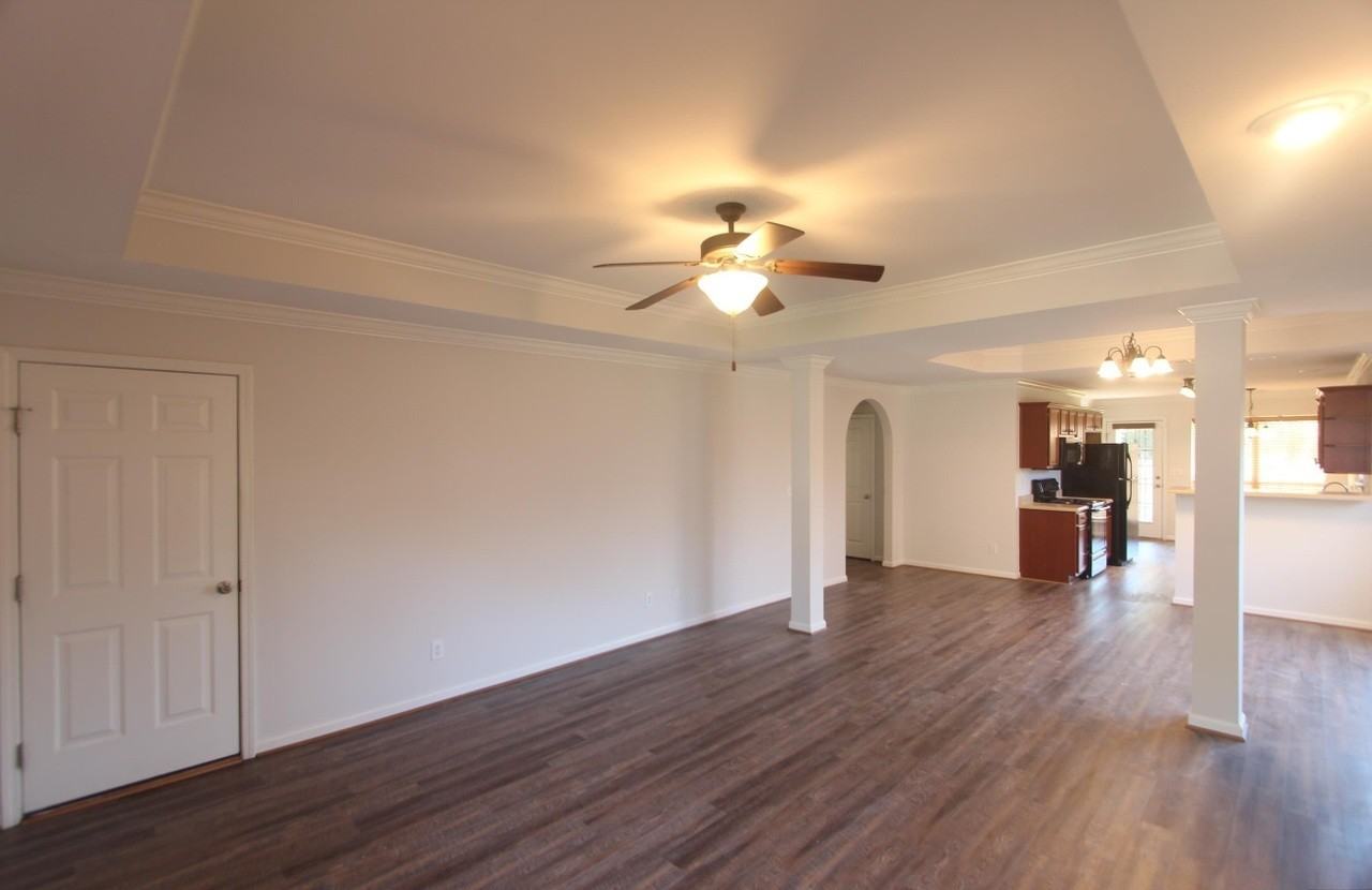 4269 Fieldstone Way - Photo 3 of 16