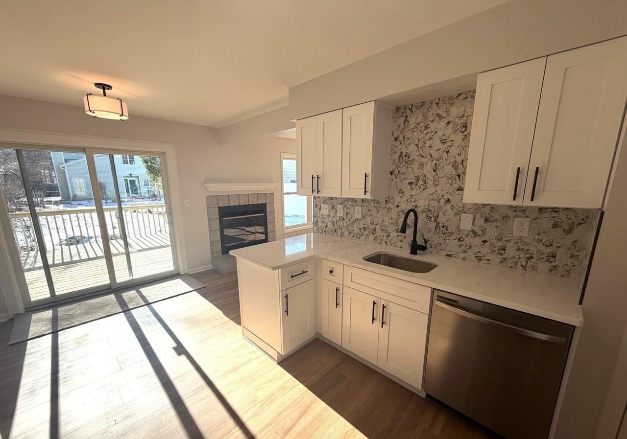 27 Woodside Dr - Photo 2 of 24