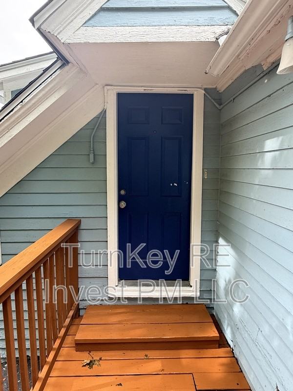 705 North Ave - Photo 2 of 8