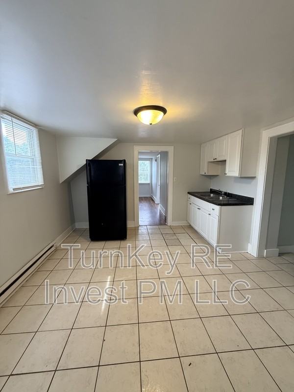 705 North Ave - Photo 3 of 8