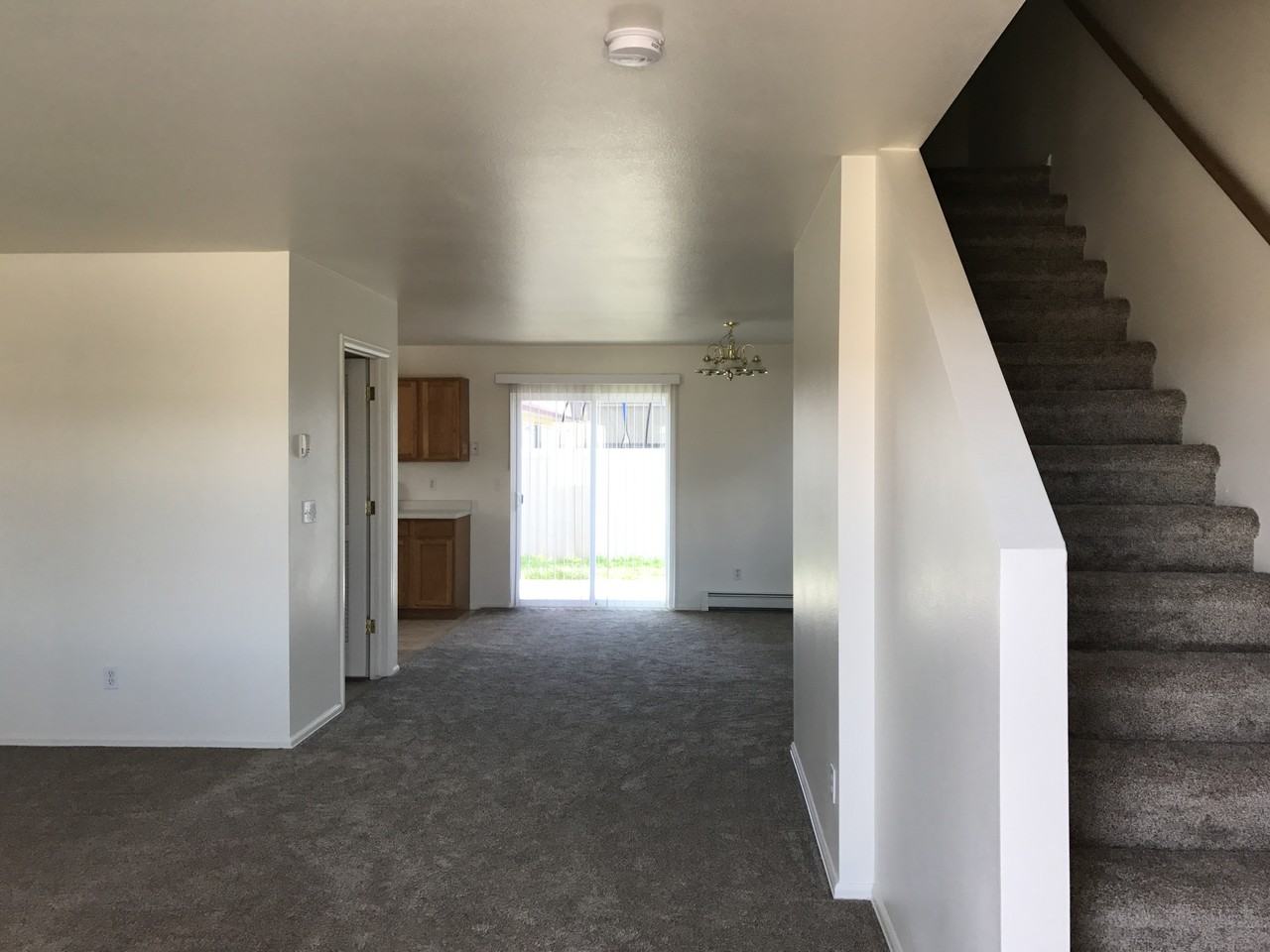 489 Fox Run St - Photo 3 of 11