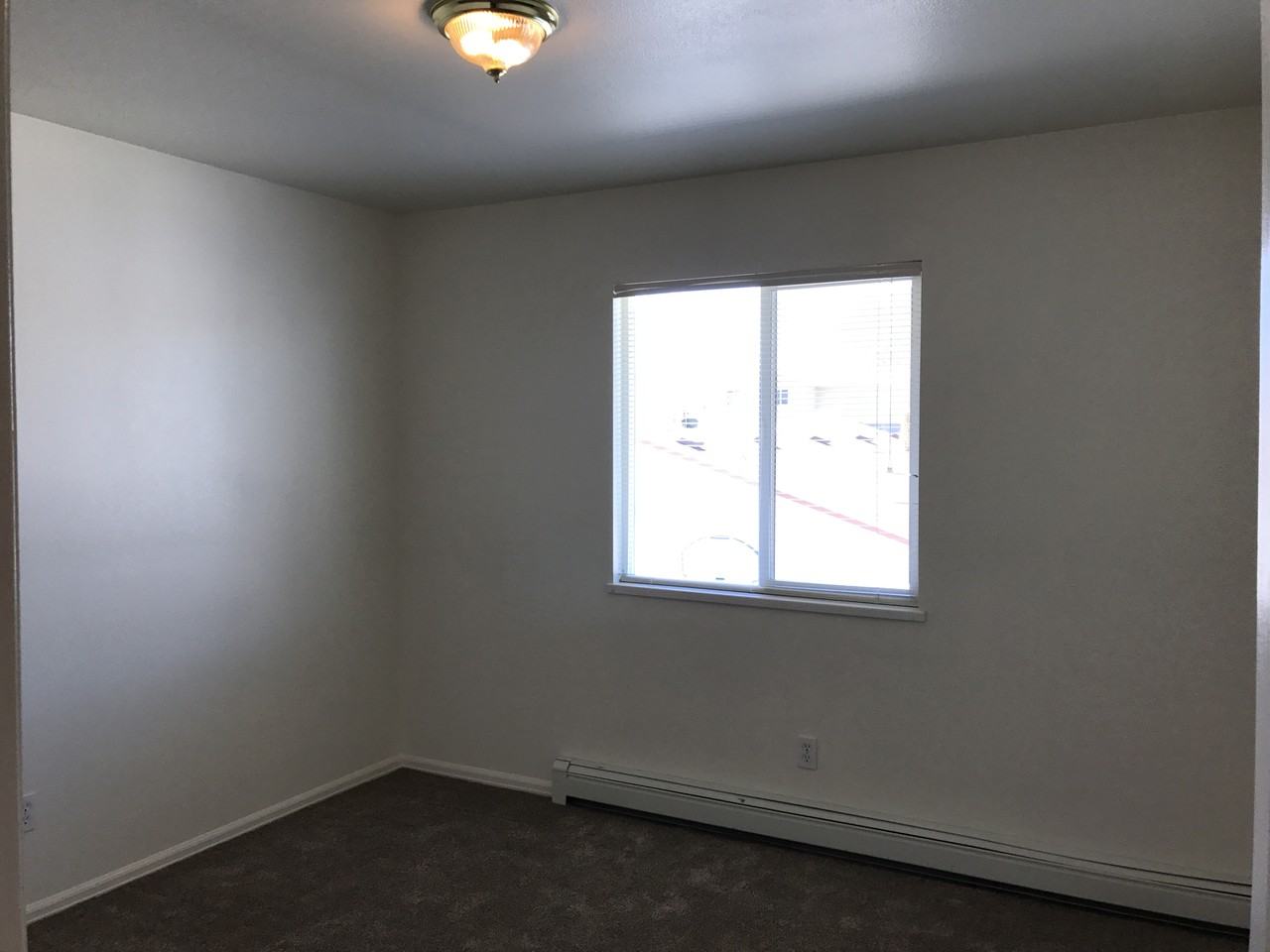 489 Fox Run St - Photo 7 of 11