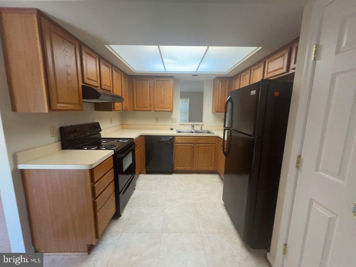 5614 Denton Ct - Photo 6 of 14