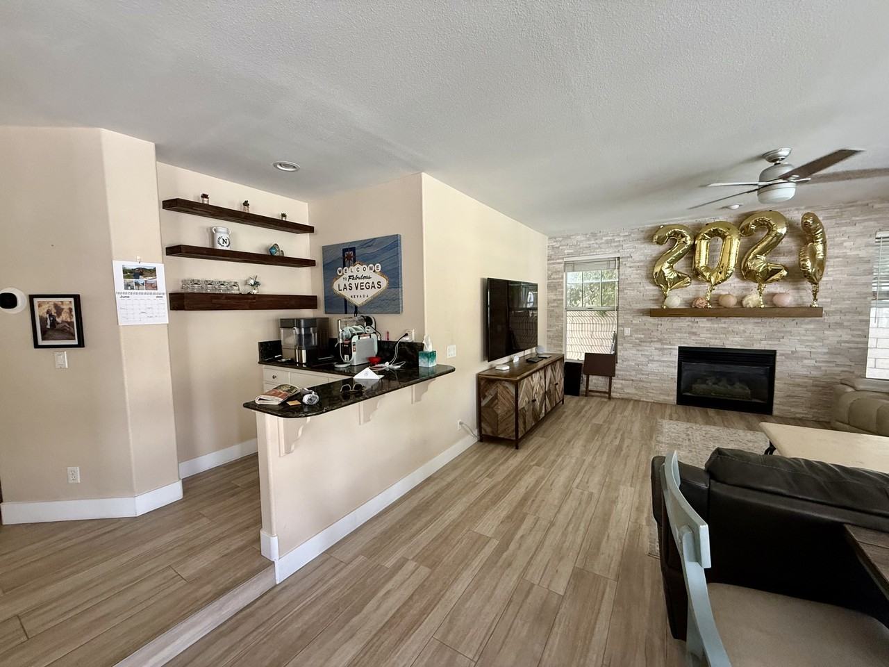 209 Ultra Dr - Photo 6 of 19