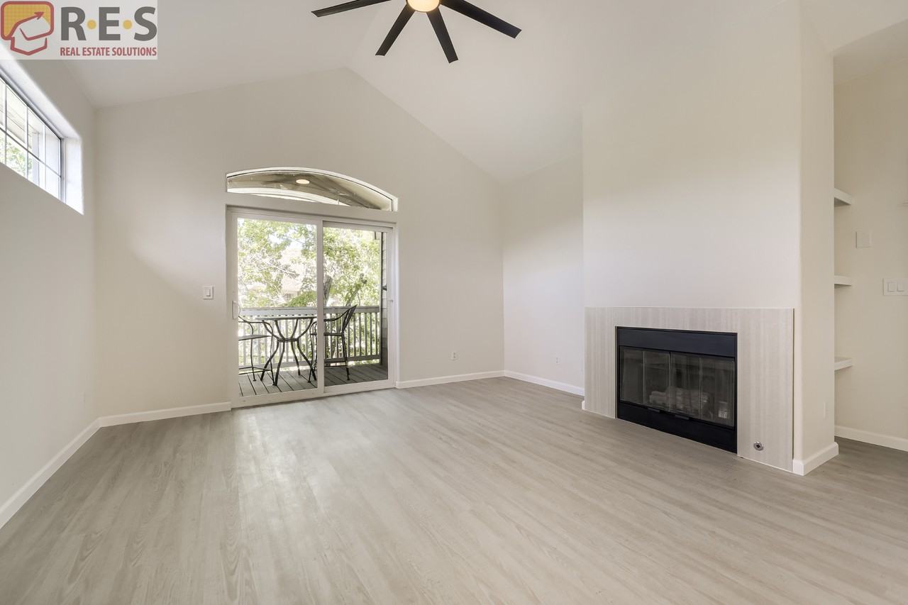 1631 W Canal Cir #832 - Photo 4 of 11