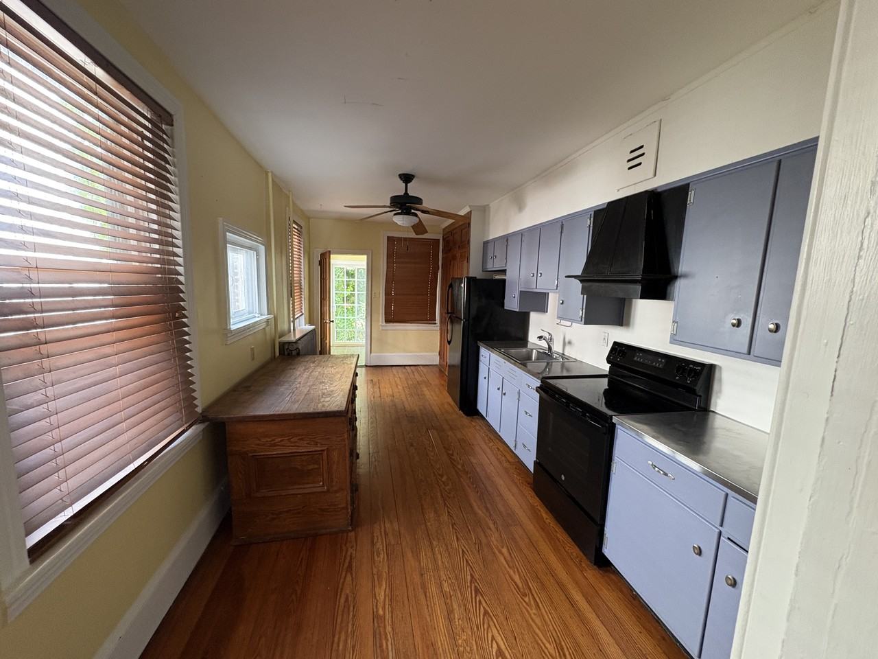 30 E Miner St - Photo 4 of 17