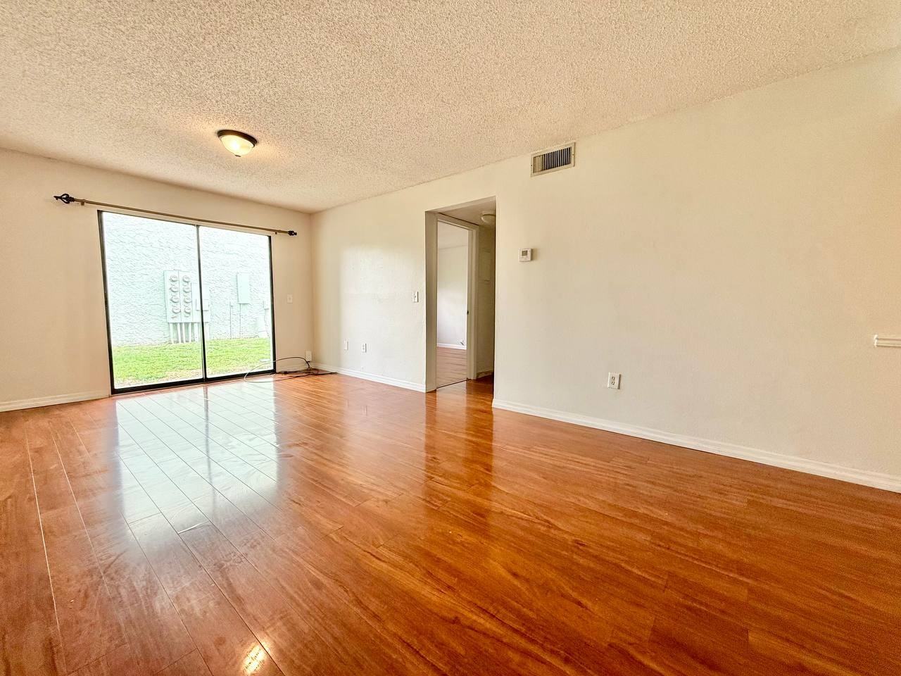 5024 Terrace Palms Cir #101 - Photo 5 of 15