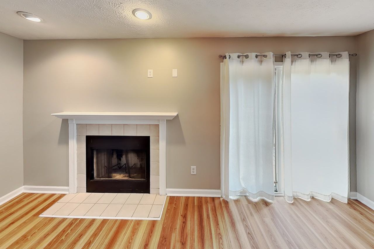 2751 Wortham Way - Photo 3 of 17