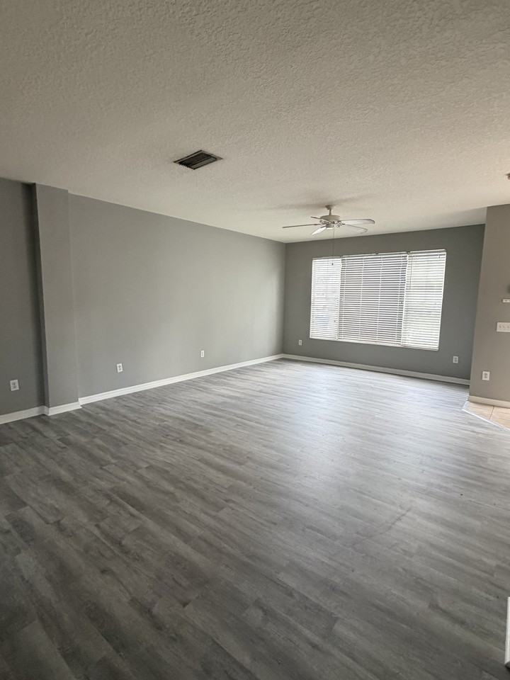 11022 Black Swan Ct - Photo 5 of 22
