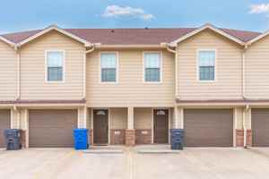 featured image of 10001 Panther Way #206