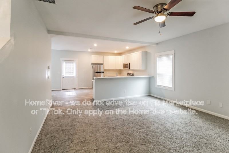 3618 Griffin Dr - Photo 3 of 17