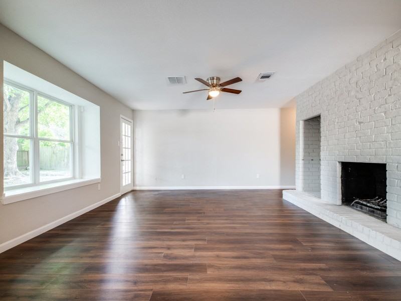 287 Eldon St - Photo 5 of 25