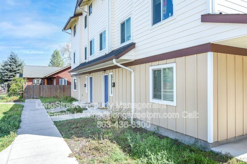 1960 Nw Taylor Ave #102 - Photo 2 of 28