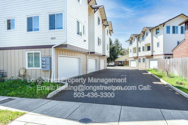1960 Nw Taylor Ave #102 - Photo 6 of 28