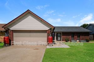featured image of 713 Sage Brush Rd