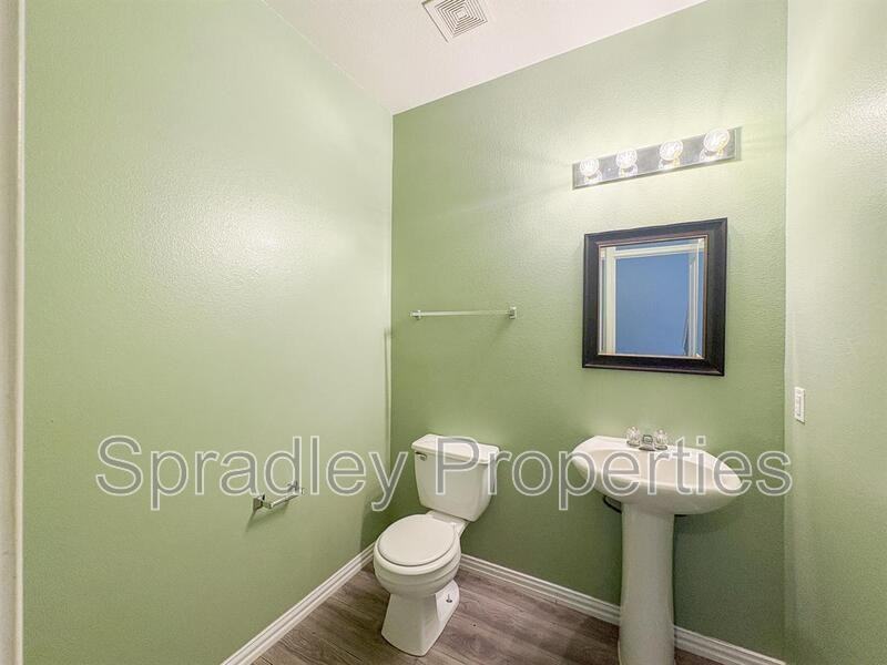 1047 Tumbleweed Trl - Photo 6 of 18