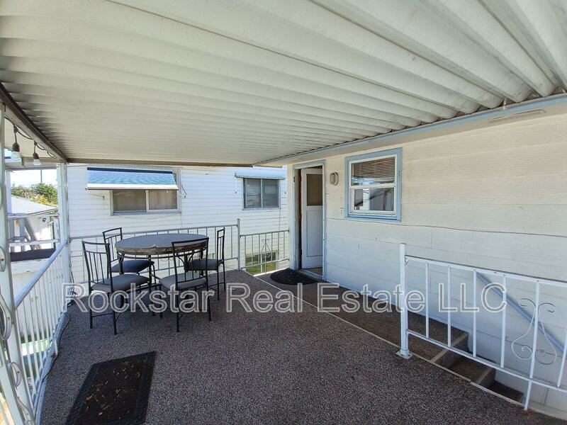 537 E Garland Ave - Photo 6 of 23