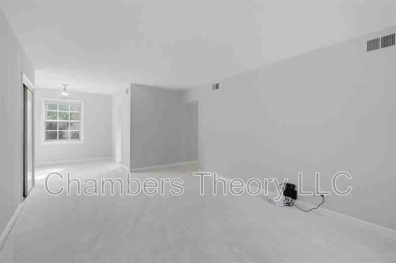 2603 Arlington Blvd #102 - Photo 4 of 22