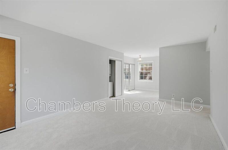 2603 Arlington Blvd #102 - Photo 5 of 22