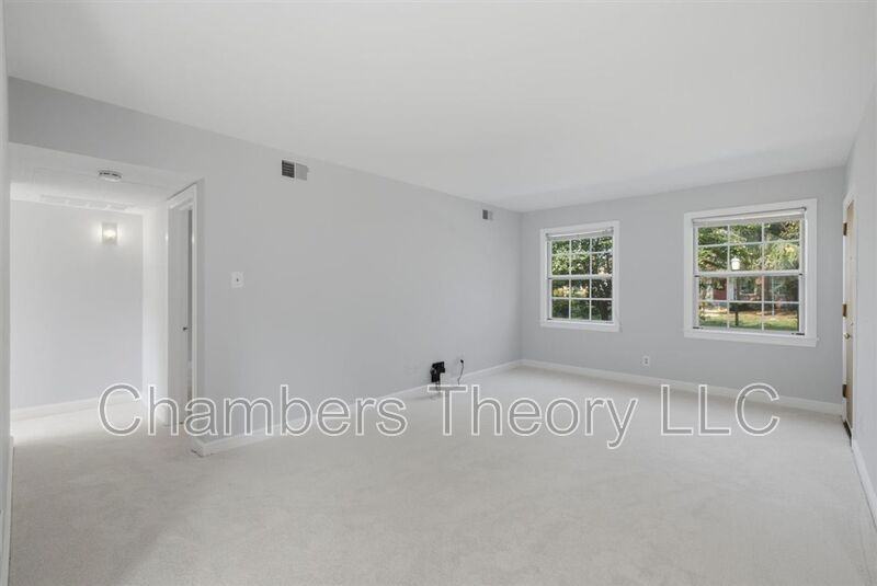 2603 Arlington Blvd #102 - Photo 7 of 22