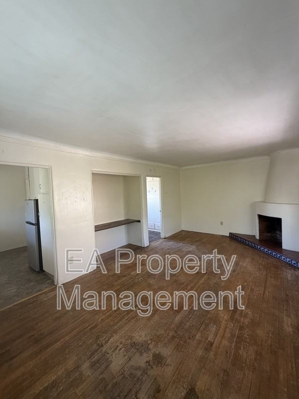 414 Pine St Se #3 - Photo 2 of 8