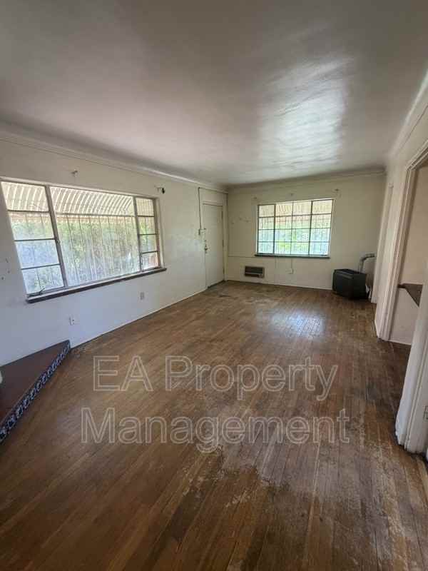 414 Pine St Se #3 - Photo 4 of 8