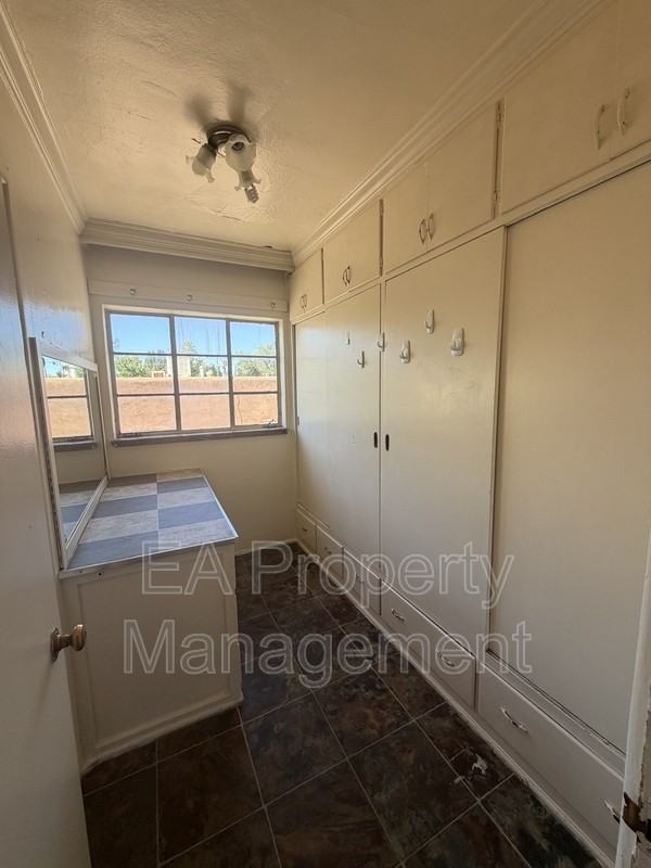 414 Pine St Se #3 - Photo 6 of 8