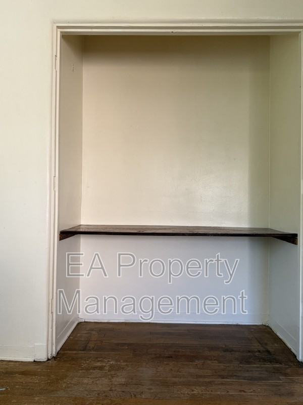 414 Pine St Se #3 - Photo 7 of 8