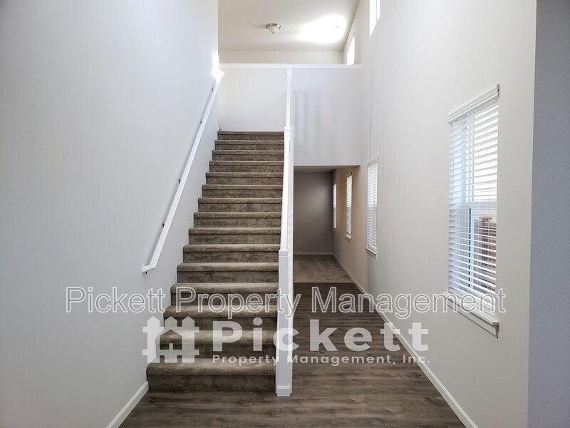 4222 Andasio Loop Se - Photo 4 of 33