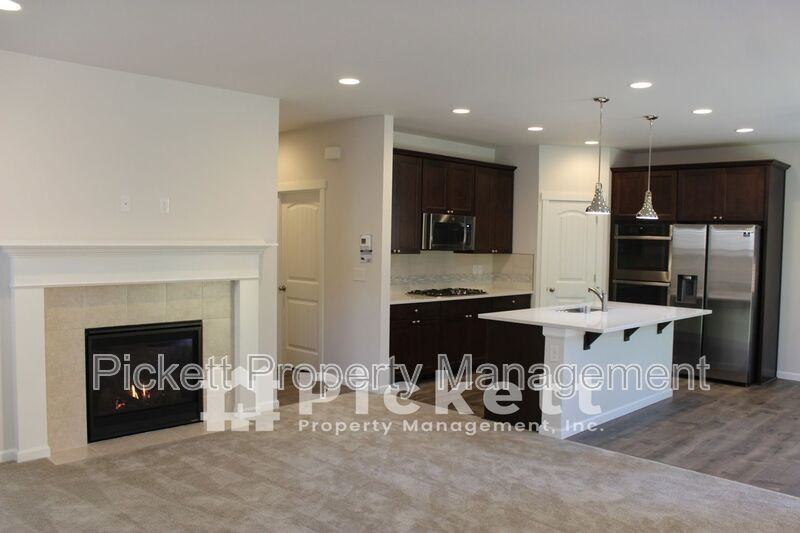 4222 Andasio Loop Se - Photo 6 of 33