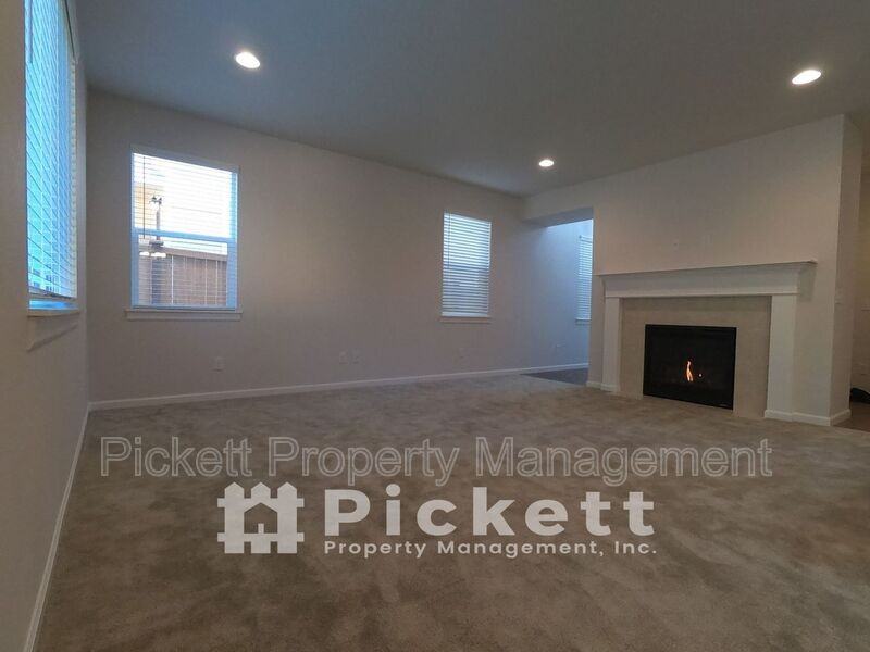 4222 Andasio Loop Se - Photo 7 of 33