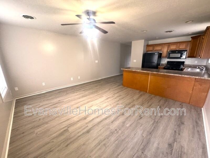 1711 Ewing Ave - Photo 2 of 8