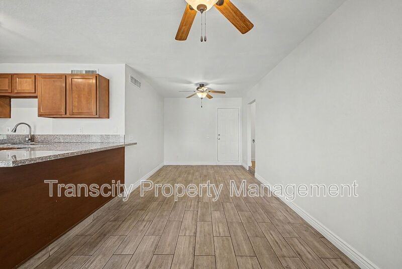 4328 E Saint Catherine Ave - Photo 6 of 18