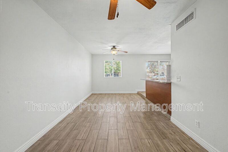 4328 E Saint Catherine Ave - Photo 7 of 18