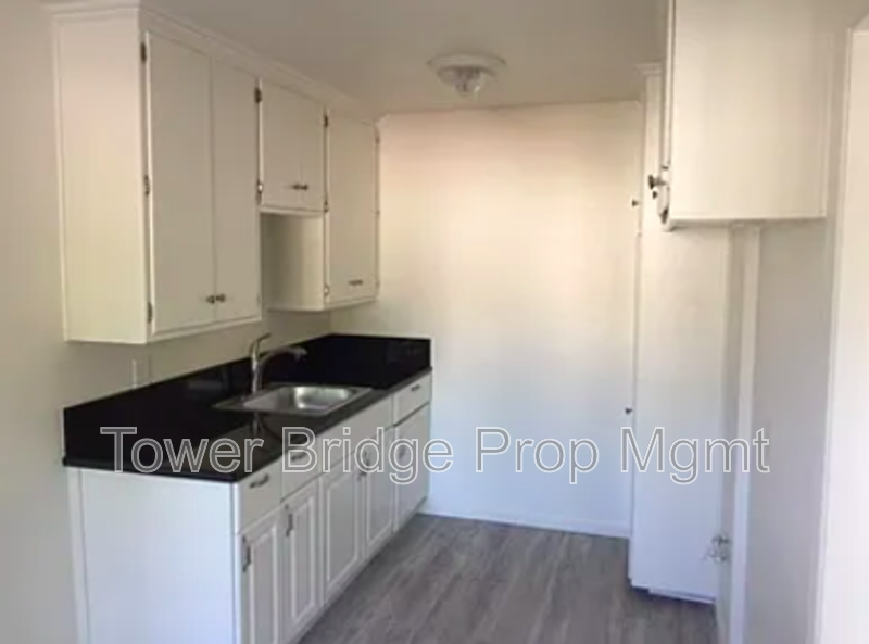 2701 San Fernando Way #2 - Photo 5 of 12