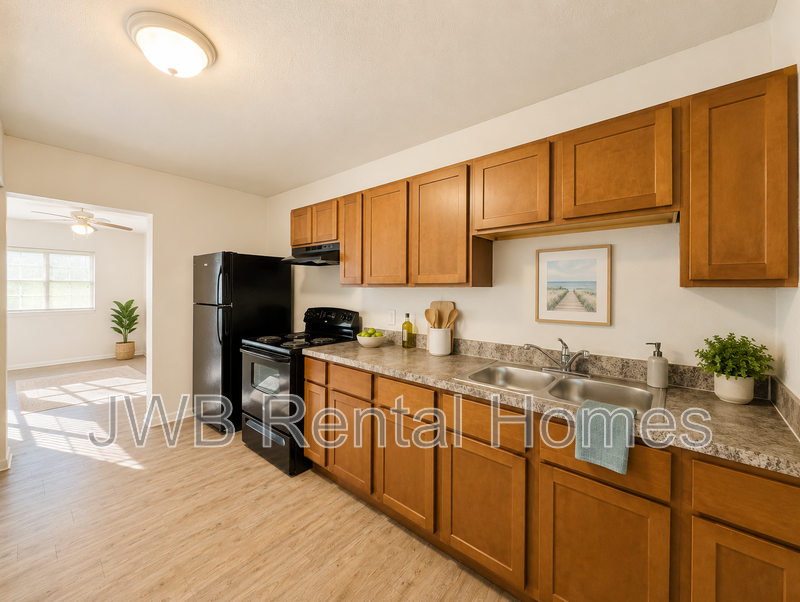 1059 Glencarin St - Photo 3 of 11