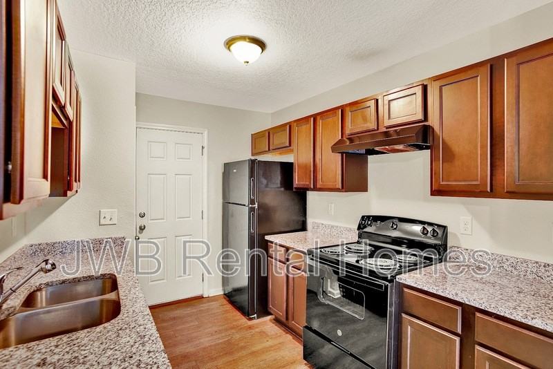 3550 Edison Ave - Photo 2 of 19