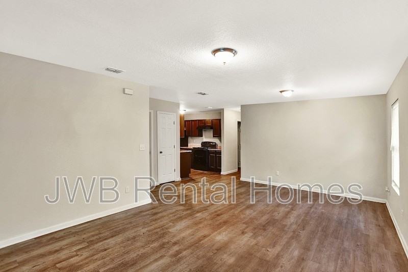 3550 Edison Ave - Photo 3 of 19