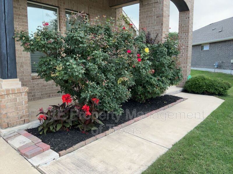 1019 Granbury Cv - Photo 2 of 20