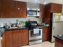 featured image of 9 Royal Palm Way