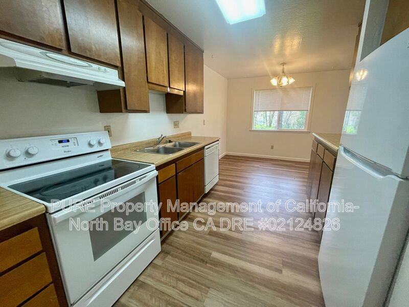 847 Madison St - Photo 3 of 16