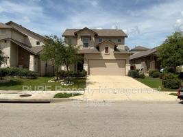 featured image of 140 Earl Keen St