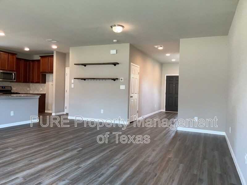 140 Earl Keen St - Photo 5 of 36